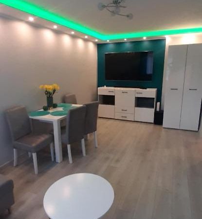 Apartament Przy Promenadzie Usteckiej Устка Екстериор снимка